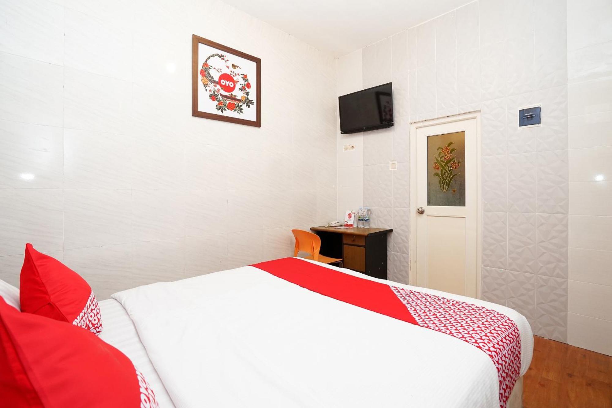 Oyo 425 Mojokerto Guesthouse Exterior photo